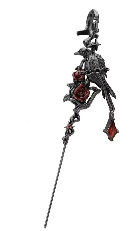 Gotycka Nausznica z Krukiem i Różami „Raven Rose”